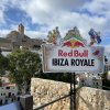 Corsa a ostacoli Red Bull Ibiza Royale